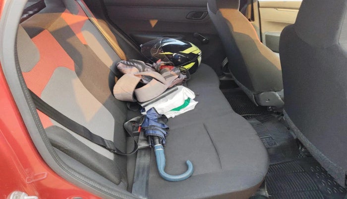 2016 Renault Kwid RXT 0.8, Petrol, Manual, 28,202 km, interior