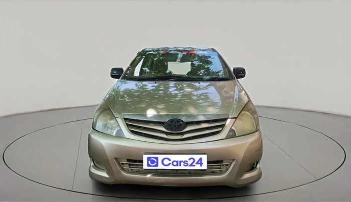 2006 Toyota Innova V 2.5 7 STR, Diesel, Manual, 1,88,963 km, exterior