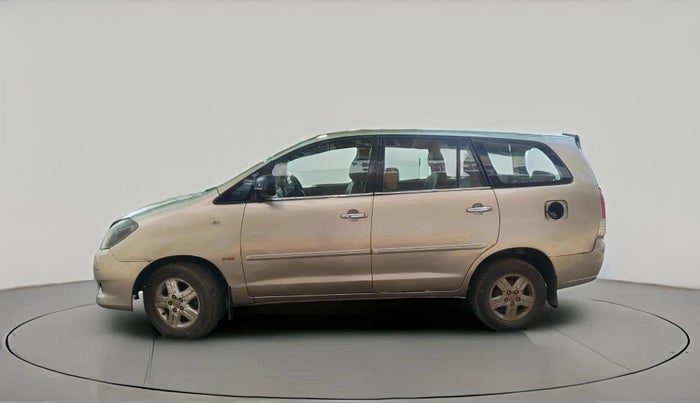 2006 Toyota Innova V 2.5 7 STR, Diesel, Manual, 1,88,963 km, exterior