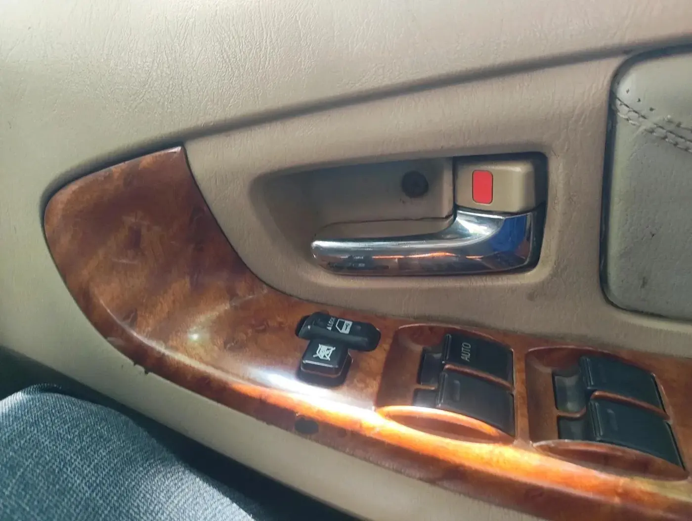 2006 Toyota Innova V 2.5 7 STR, Diesel, Manual, 1,88,963 km, interior