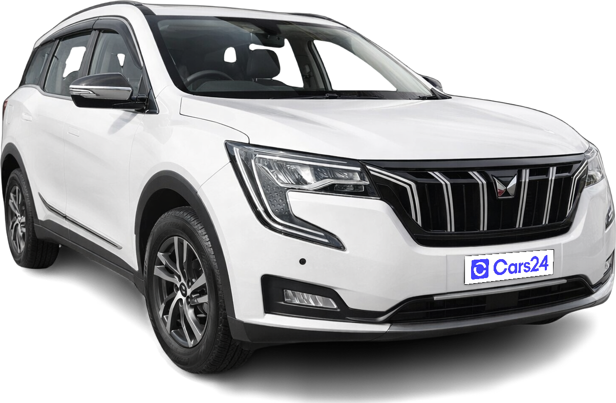 2021 Mahindra XUV700 - SUV - Petrol - Manual - ₹15.10 lakh