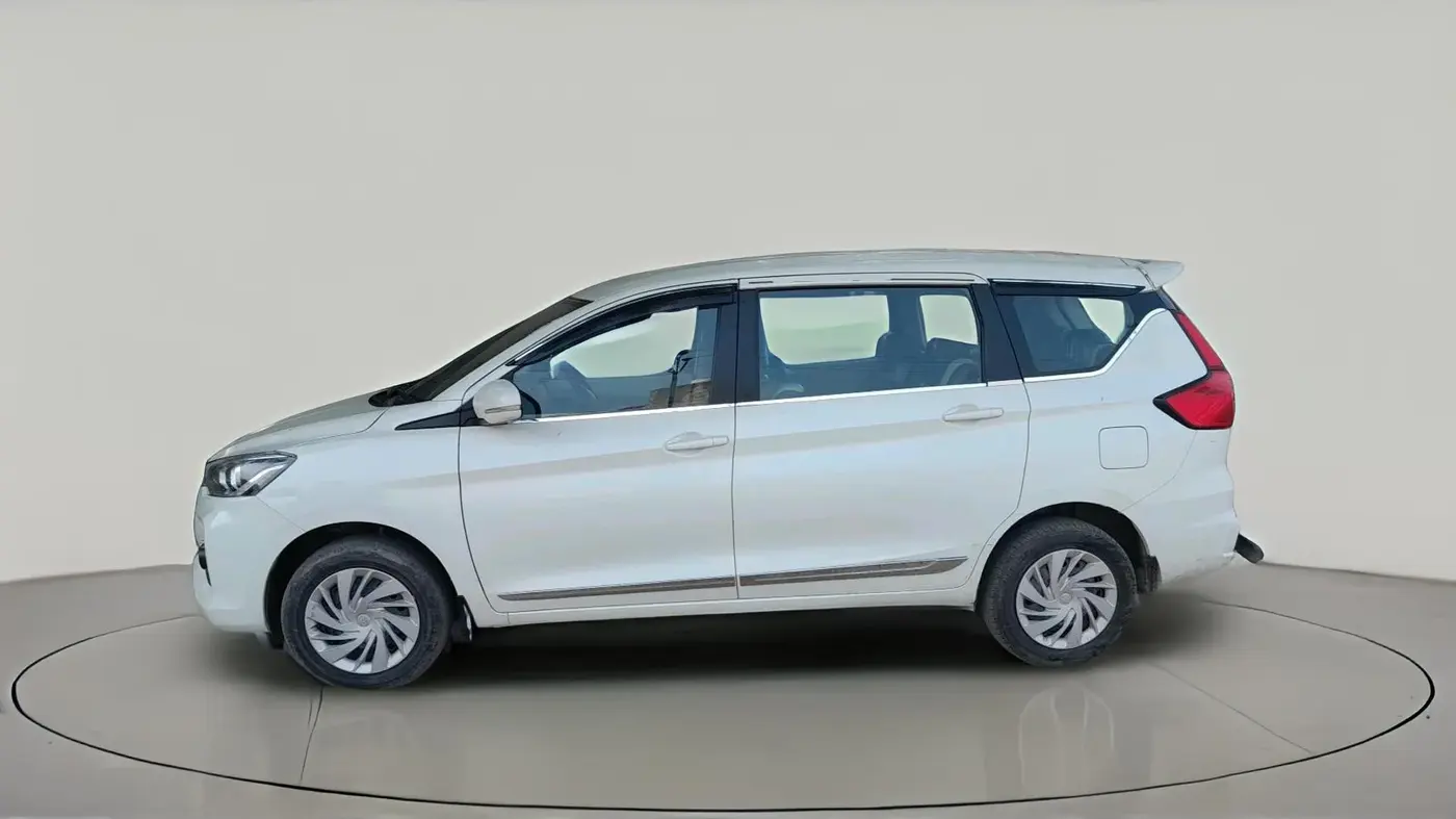 2024 Toyota RUMION S MT , Petrol, Manual, 51,470 km, exterior