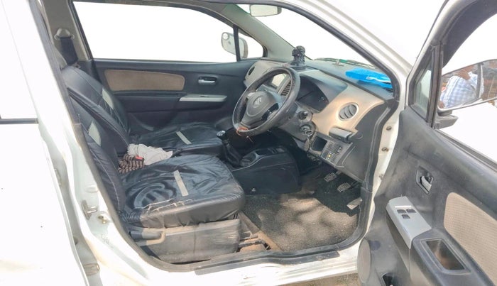 2017 Maruti Wagon R 1.0 LXI CNG, CNG, Manual, 79,882 km, interior