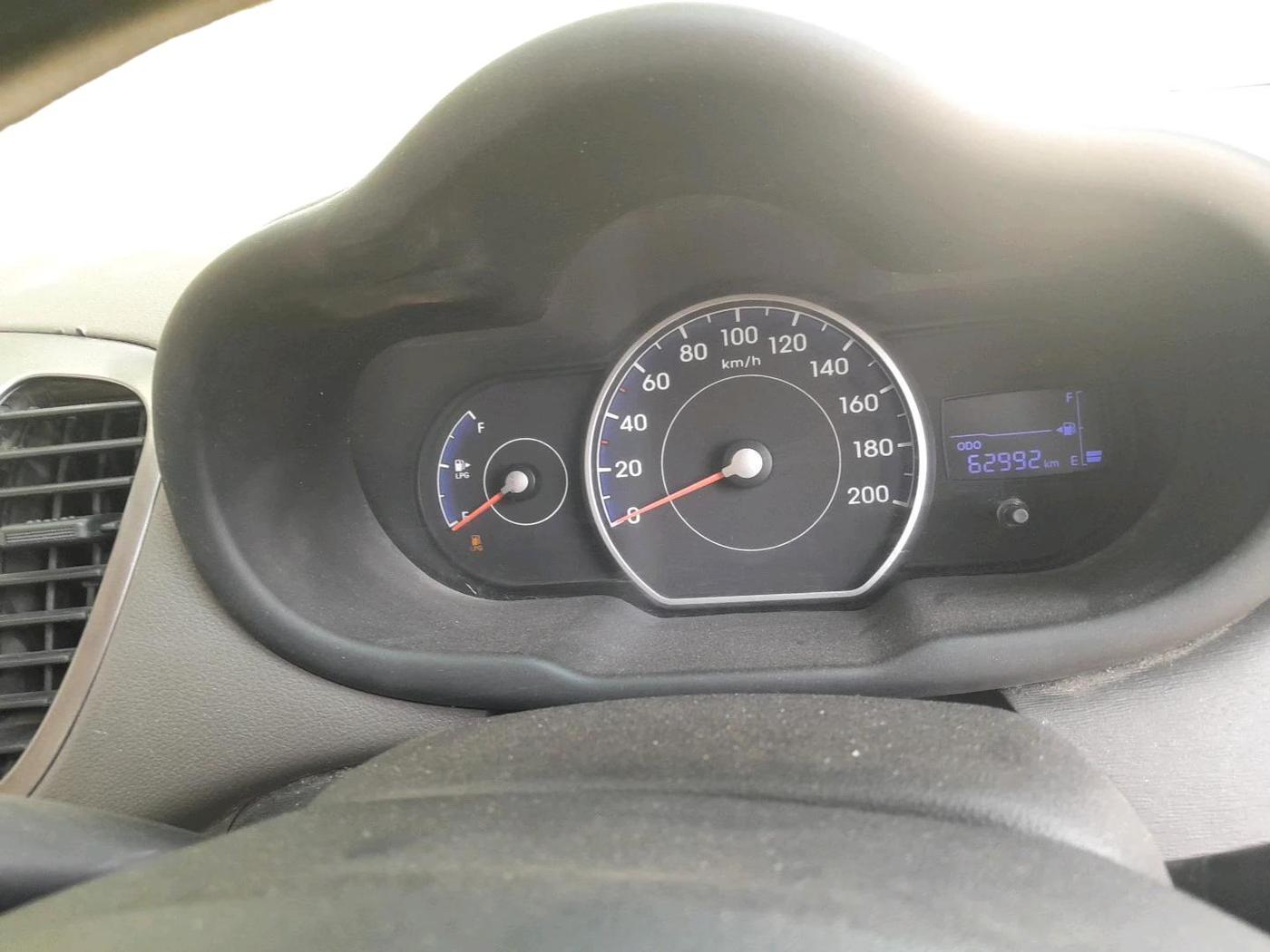 2012 Hyundai i10 MAGNA 1.1 LPG, Petrol, Manual, 62,992 km, interior