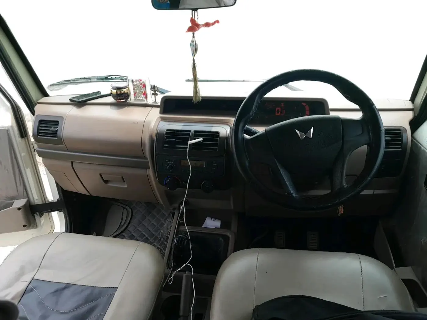 2024 Mahindra Bolero B6, Diesel, Manual, 82,341 km, interior