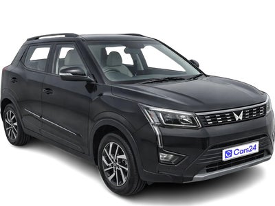 2023 Mahindra XUV300 - SUV - Diesel - Manual - ₹11.15 lakh