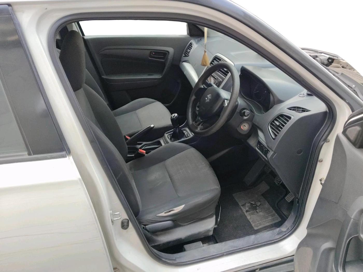 2016 Maruti Vitara Brezza VDI, Diesel, Manual, 2,00,900 km, interior