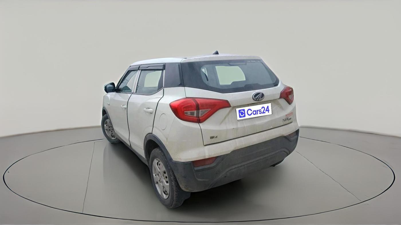 2019 Mahindra XUV300 W4 1.5 DIESEL, Diesel, Manual, 1,35,692 km, exterior