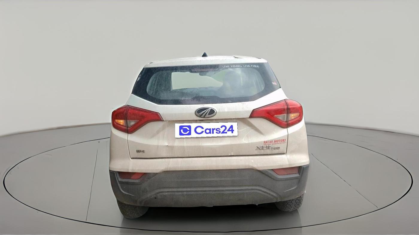 2019 Mahindra XUV300 W4 1.5 DIESEL, Diesel, Manual, 1,35,692 km, exterior