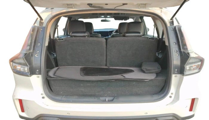 2024 Maruti XL6 ZETA CNG, CNG, Manual, 23,573 km, exterior