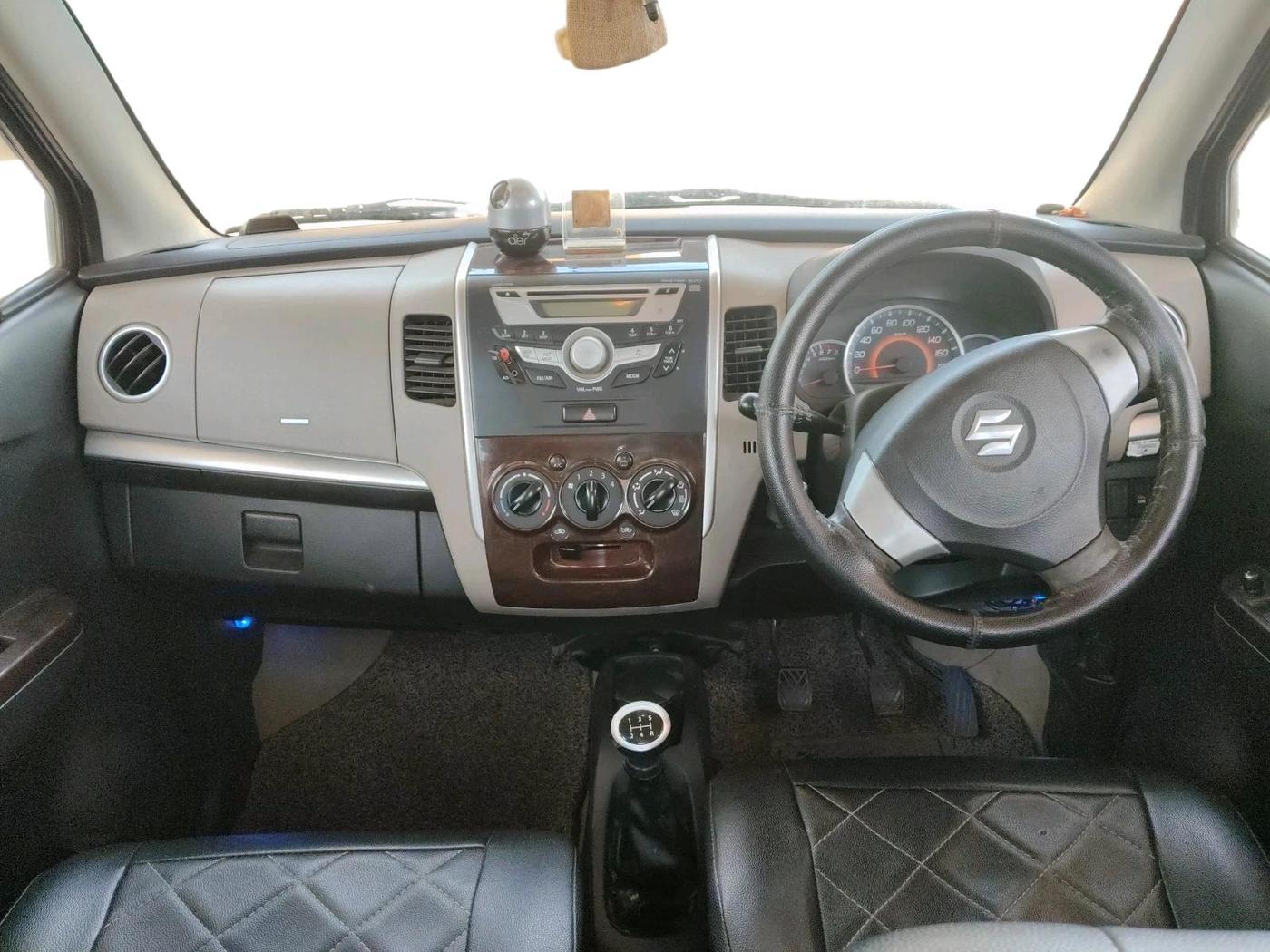 2015 Maruti Wagon R 1.0 VXI, Petrol, Manual, 63,455 km, interior
