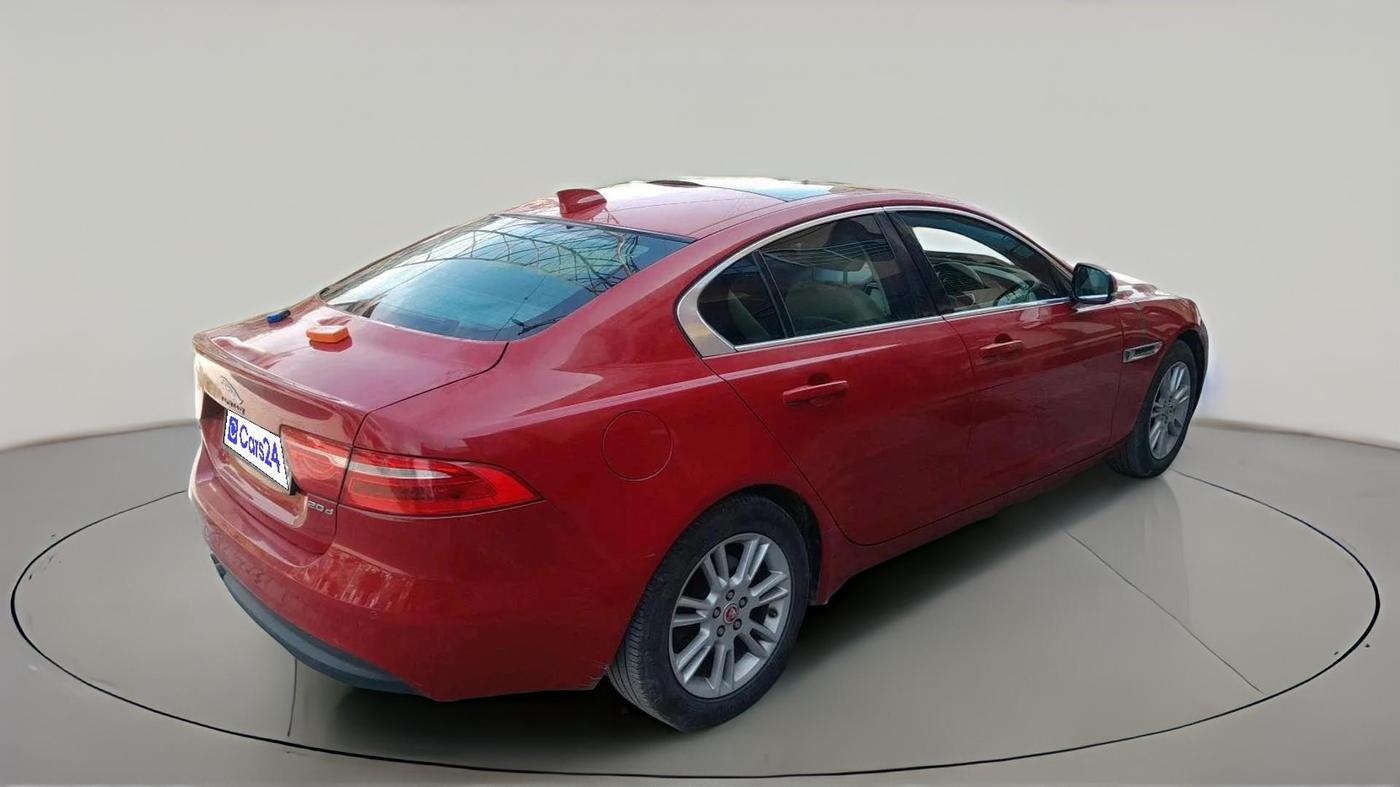 2018 Jaguar XE PRESTIGE DIESEL, Diesel, Automatic, 95,278 km, exterior
