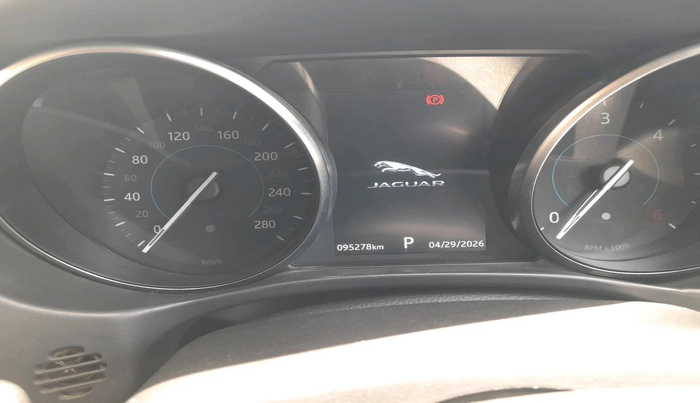 2018 Jaguar XE PRESTIGE DIESEL, Diesel, Automatic, 95,278 km, interior