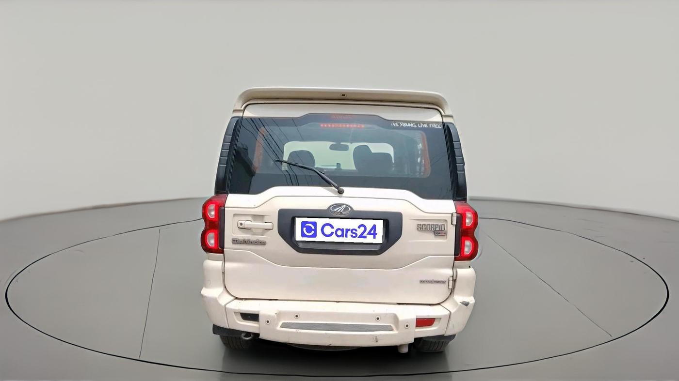 2017 Mahindra Scorpio S8 1.99, Diesel, Manual, 6,940 km, exterior