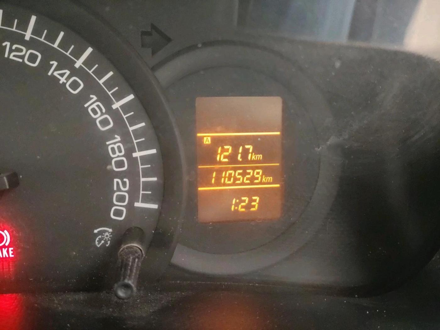 2011 Maruti Swift LXI, Petrol, Manual, 1,10,529 km, interior