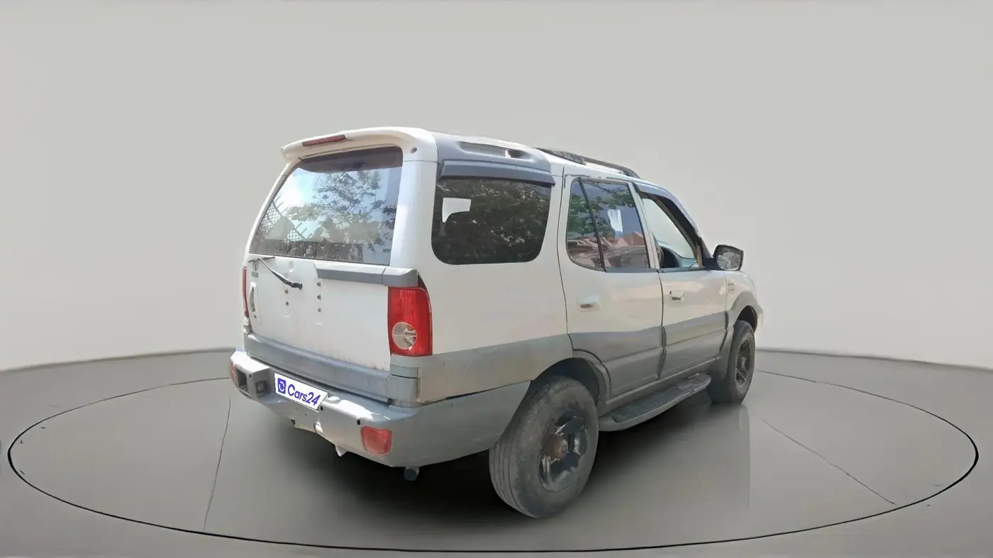 2014 Tata Safari 4X2 LX DICOR, Diesel, Manual, 1,30,629 km, exterior
