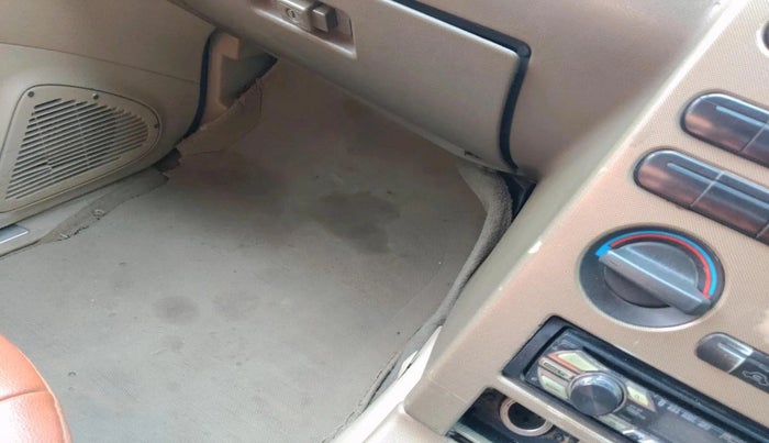 2014 Tata Safari 4X2 LX DICOR, Diesel, Manual, 1,30,629 km, interior