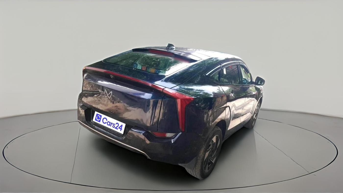 2025 Mahindra XEV 9e Pack Two, Electric, Automatic, 35,069 km, exterior