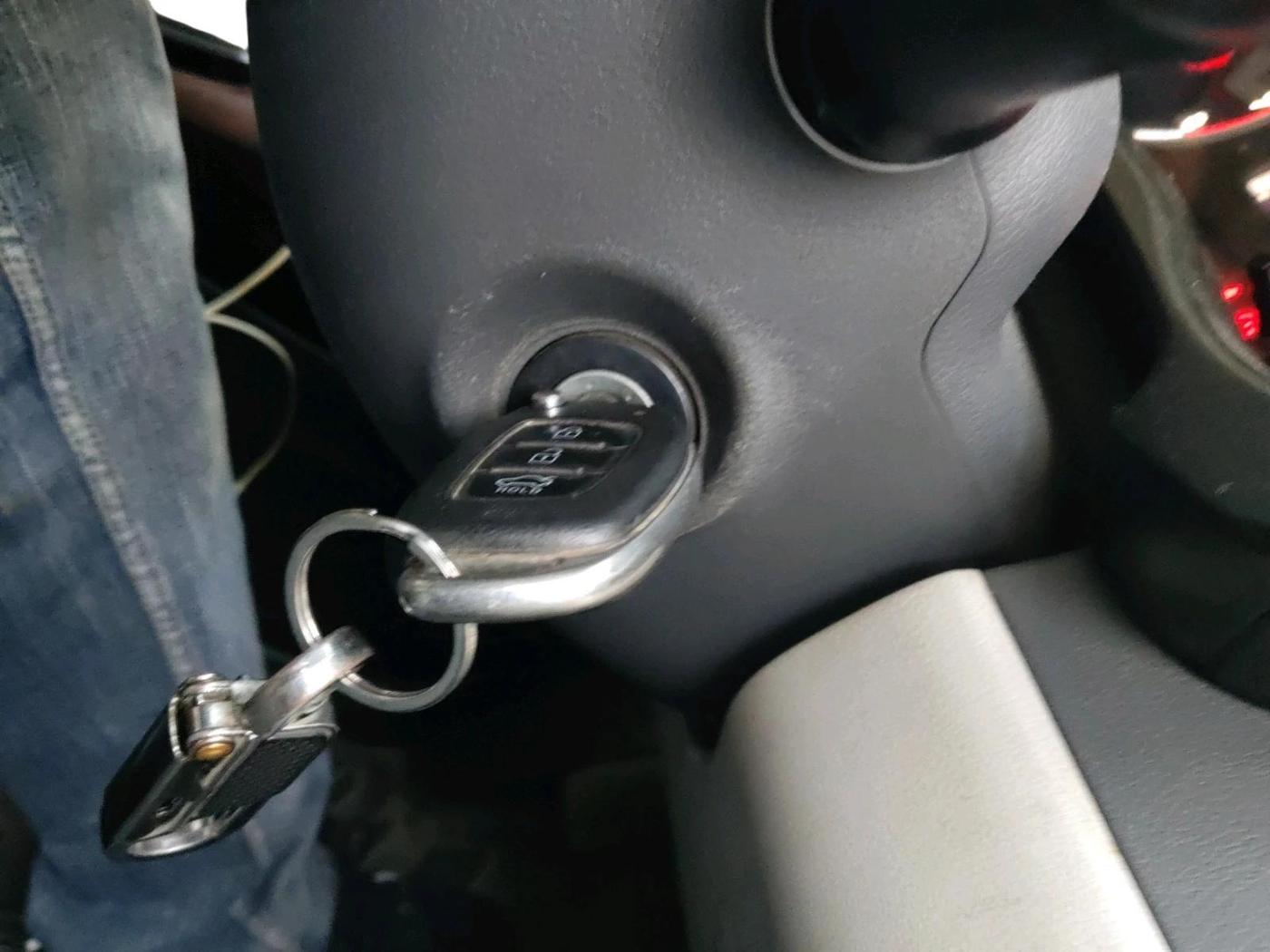 2022 Hyundai AURA S 1.2 CNG, CNG, Manual, 46,284 km, interior