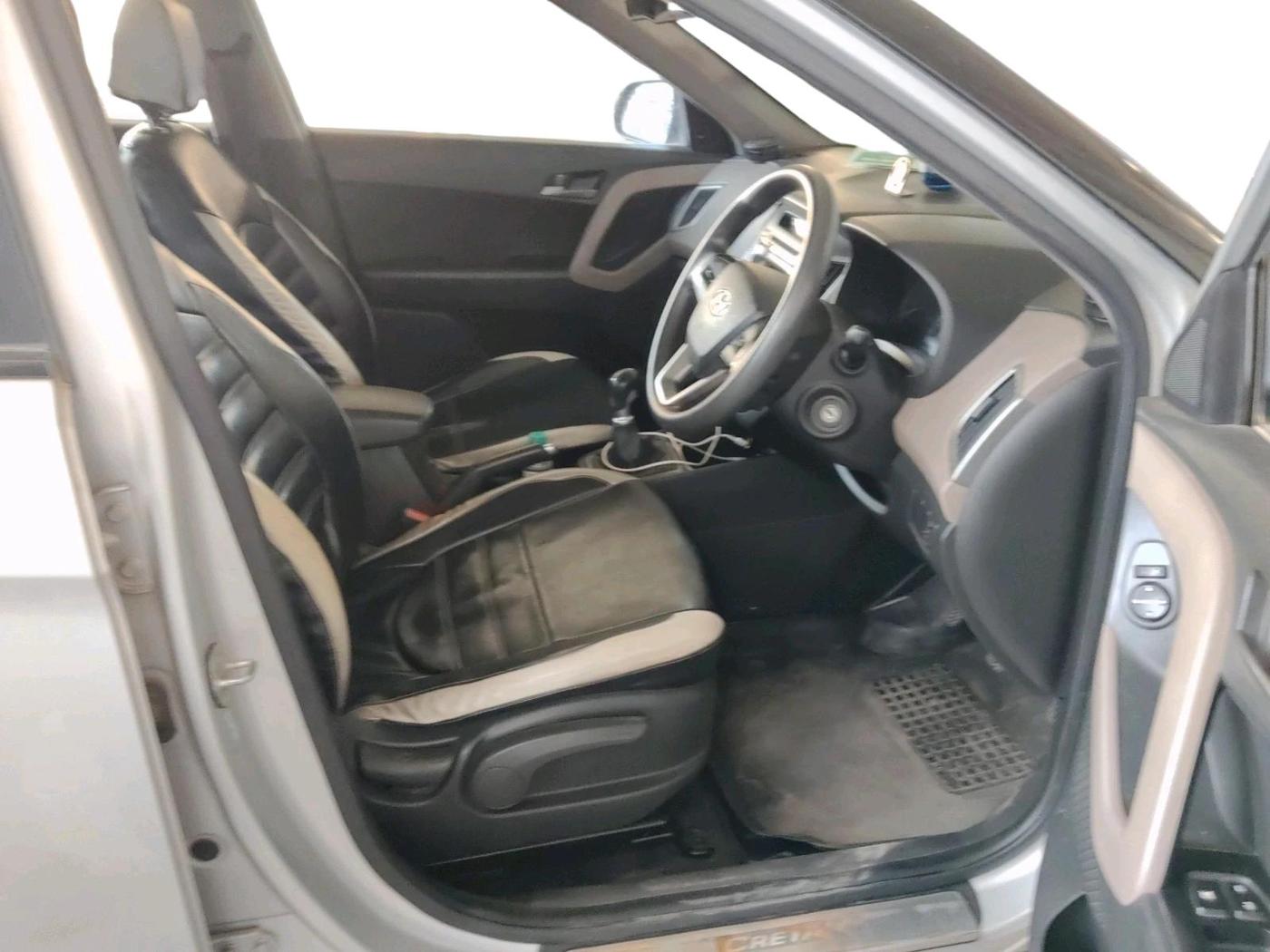 2015 Hyundai Creta S 1.6 PETROL, Petrol, Manual, 82,868 km, interior