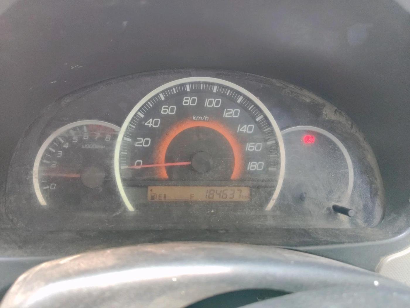 2013 Maruti Wagon R 1.0 VXI, CNG, Manual, 1,84,637 km, interior