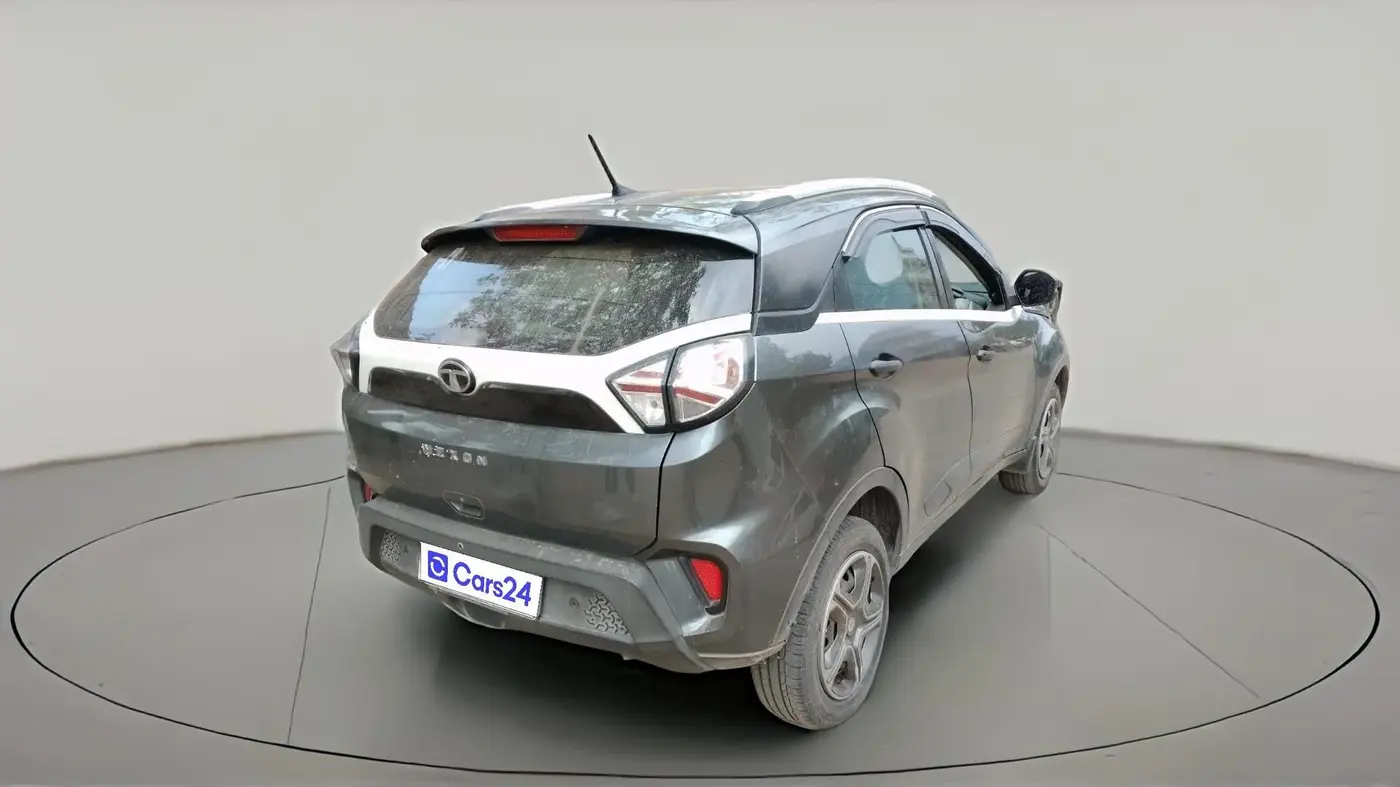 2021 Tata NEXON XM SUNROOF DIESEL, Diesel, Manual, 1,00,102 km, exterior