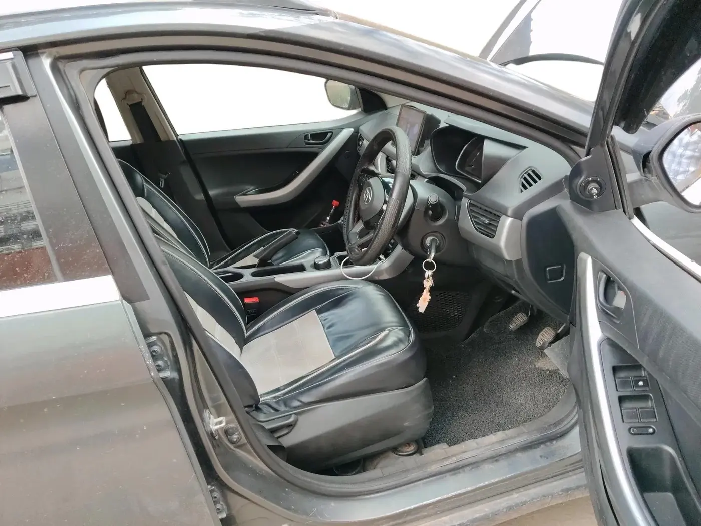 2021 Tata NEXON XM SUNROOF DIESEL, Diesel, Manual, 1,00,102 km, interior