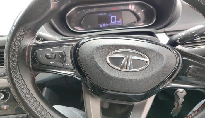 2021 Tata NEXON XM SUNROOF DIESEL, Diesel, Manual, 1,00,102 km, interior