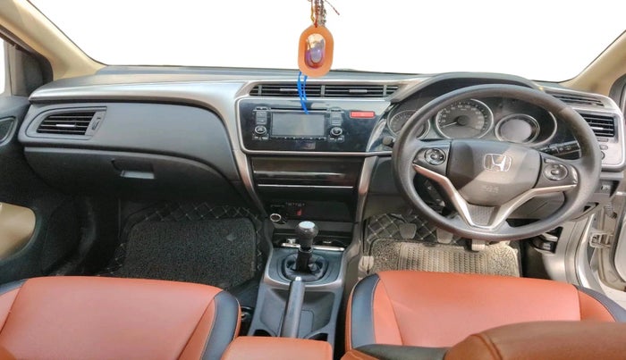 2015 Honda City 1.5L I-VTEC V MT, Petrol, Manual, 1,06,579 km, interior