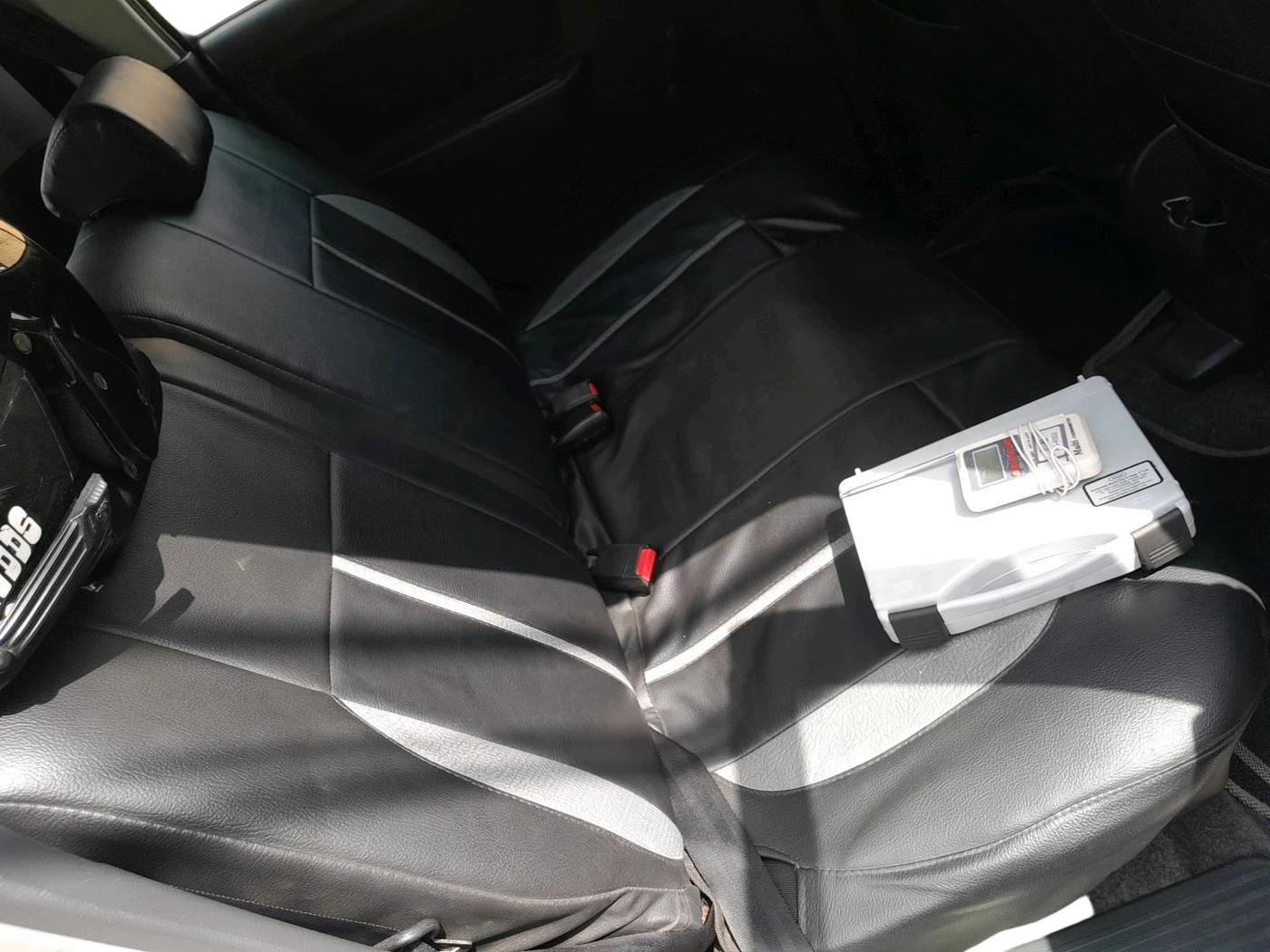 2012 Maruti Wagon R 1.0 LXI, Petrol, Manual, 72,554 km, interior