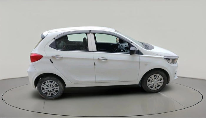 2022 Tata Tiago XM CNG, CNG, Manual, 49,985 km, exterior