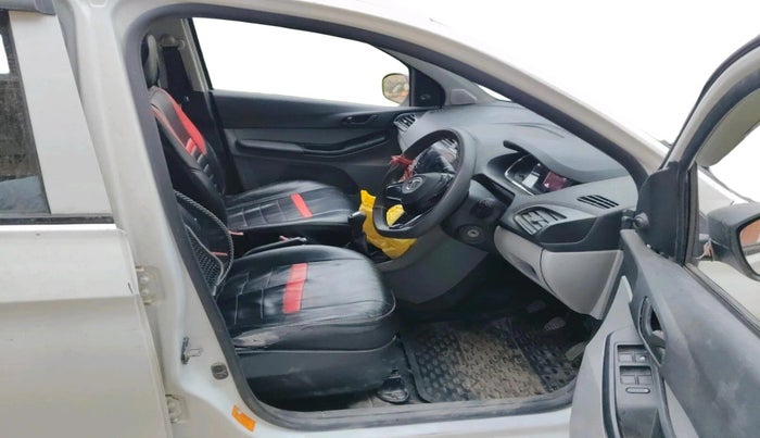 2022 Tata Tiago XM CNG, CNG, Manual, 49,985 km, interior