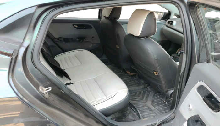 2021 Tata ALTROZ XE PETROL, Petrol, Manual, 56,793 km, interior