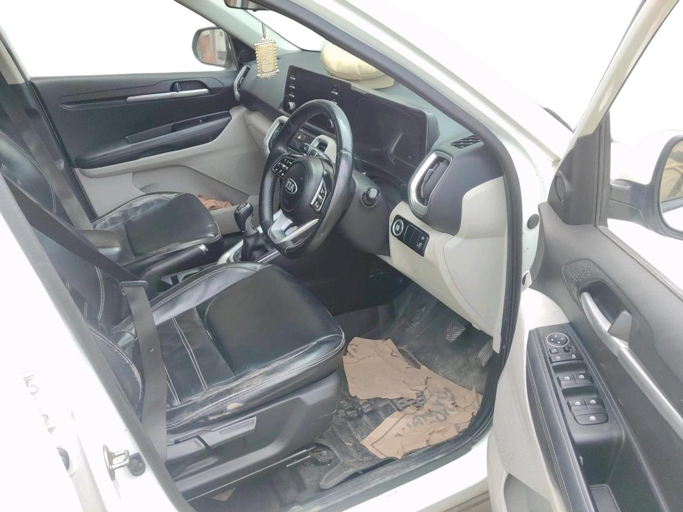 2021 KIA SONET HTX 1.0 IMT, Petrol, Manual, 68,660 km, interior