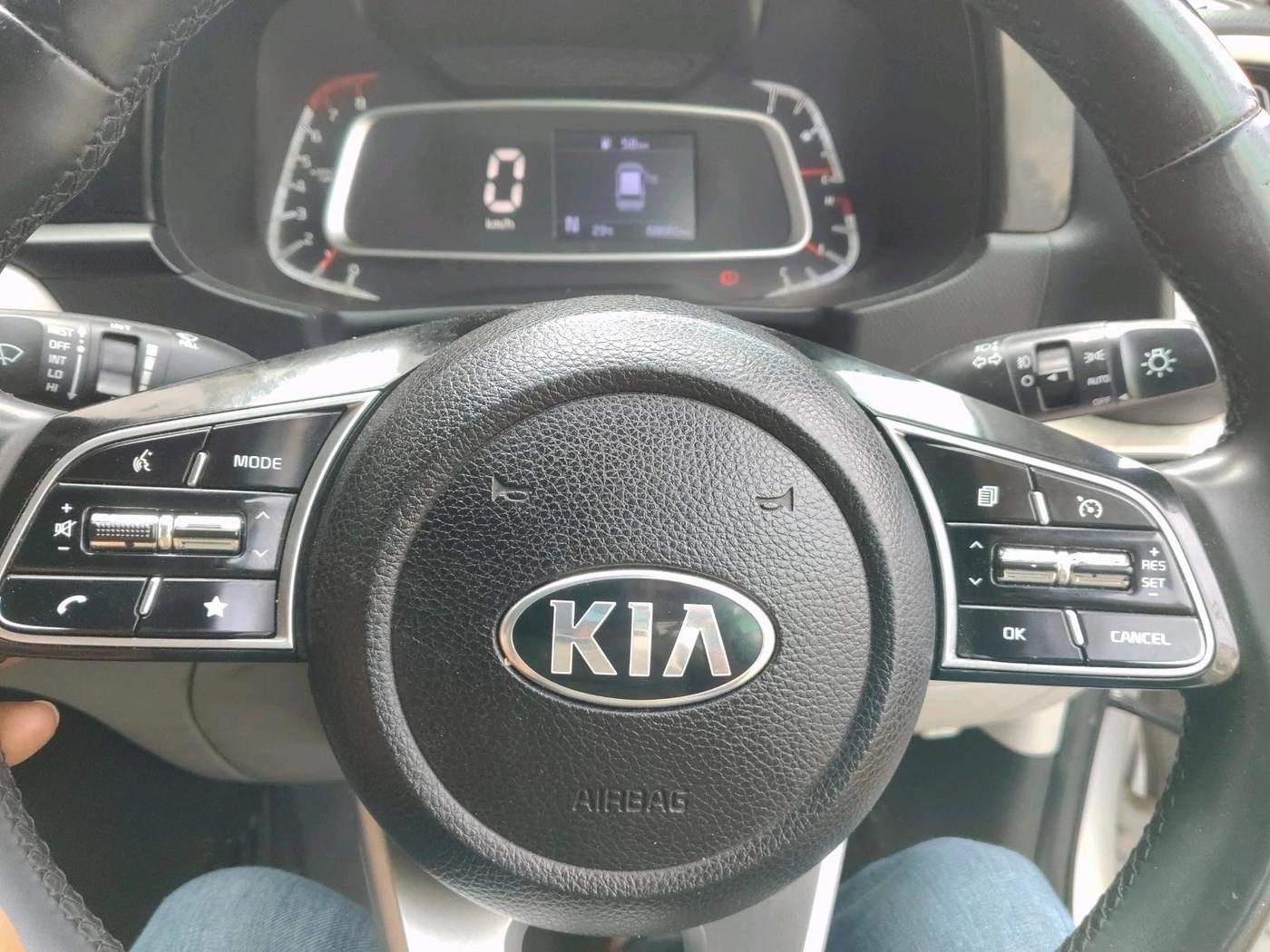 2021 KIA SONET HTX 1.0 IMT, Petrol, Manual, 68,660 km, interior