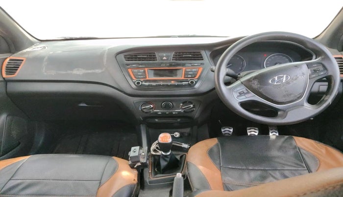 2016 Hyundai i20 Active 1.4 S, Diesel, Manual, 64,317 km, interior