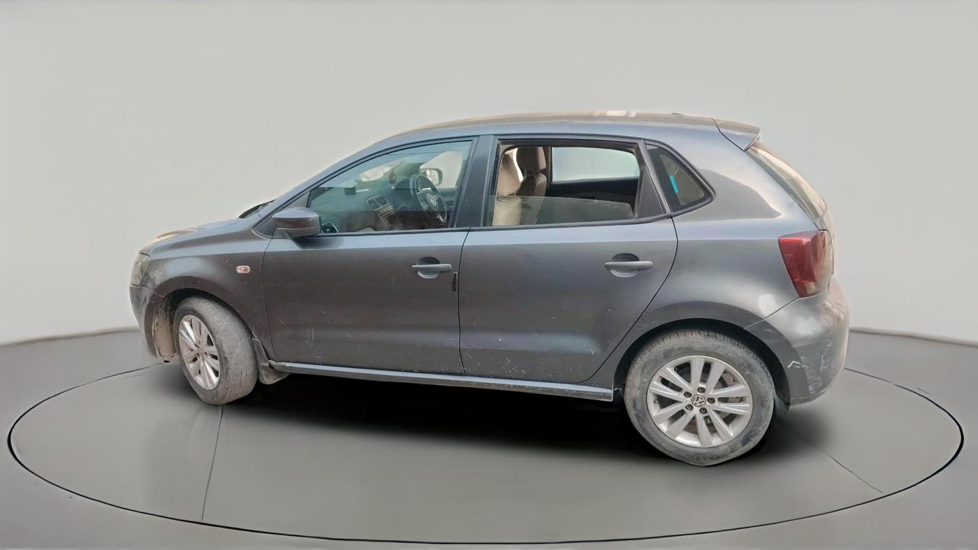 2013 Volkswagen Polo COMFORTLINE 1.2L PETROL, Petrol, Manual, 1,31,144 km, exterior