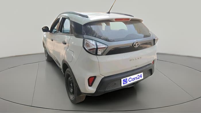 2022 Tata NEXON XM PETROL, Petrol, Manual, 89,109 km, exterior