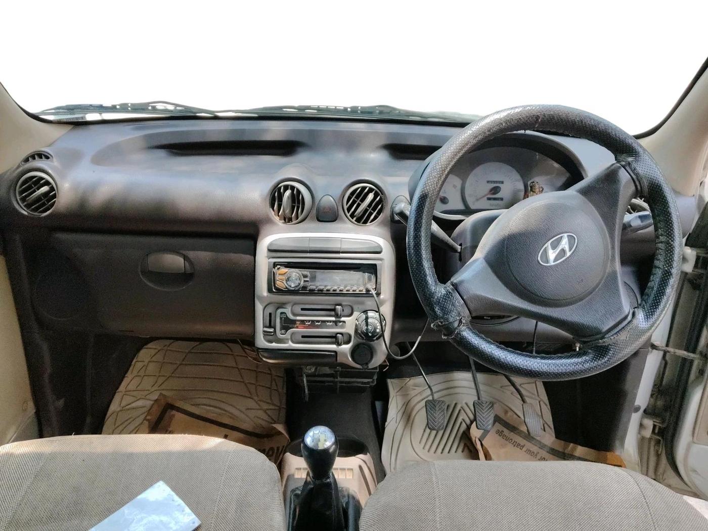 2013 Hyundai Santro Xing GLS, CNG, Manual, 1,02,260 km, interior