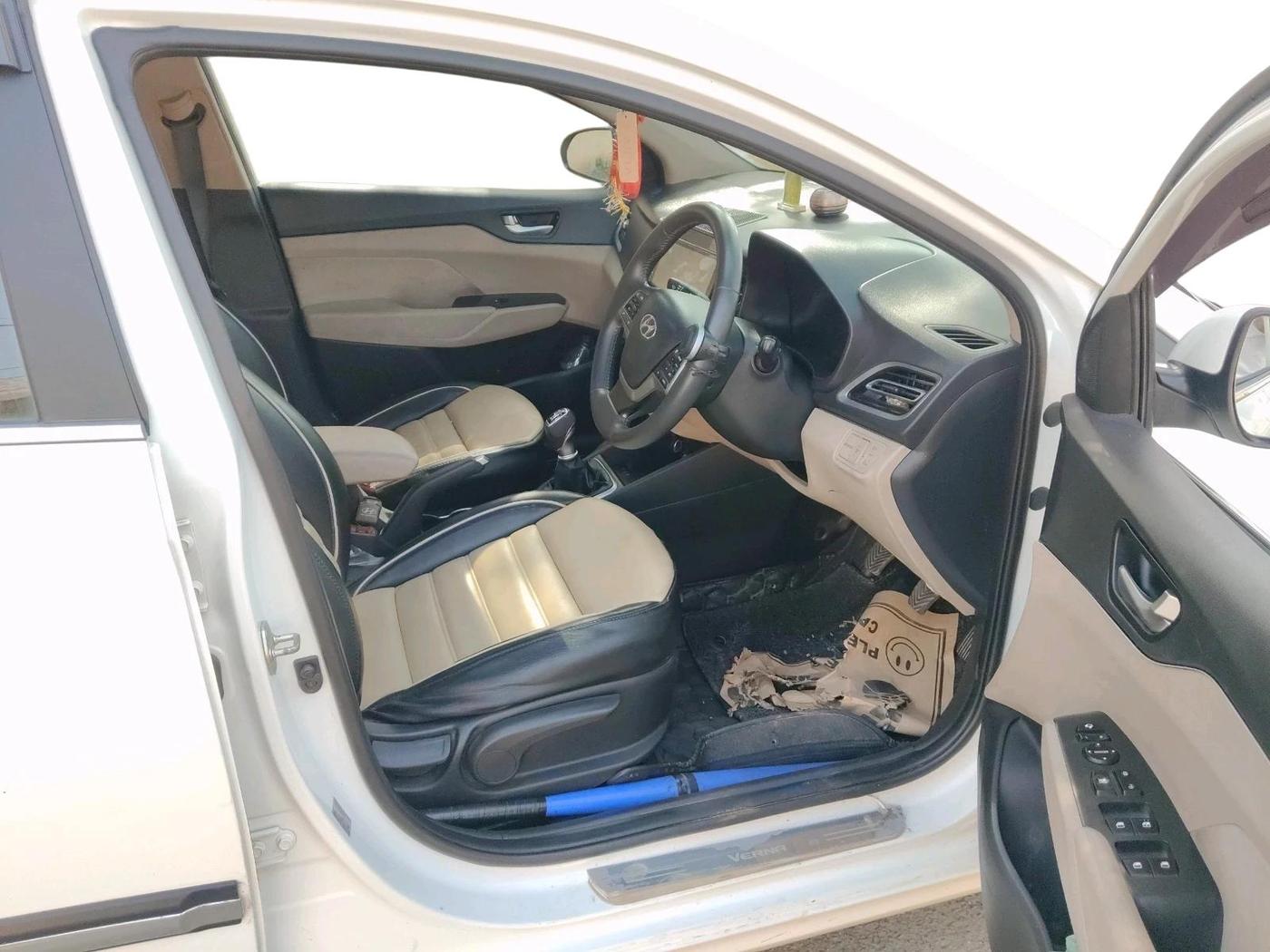 2020 Hyundai Verna SX 1.5 VTVT, Petrol, Manual, 27,378 km, interior