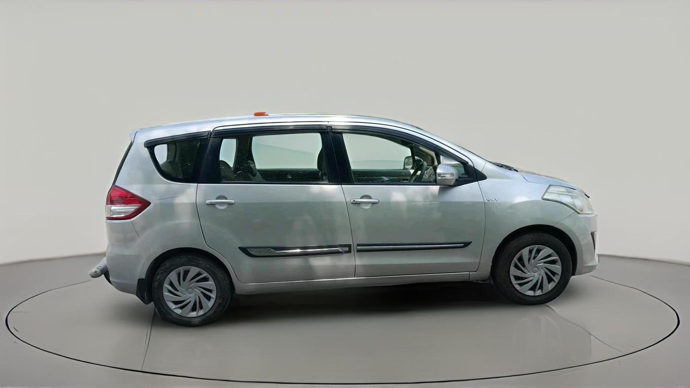 2015 Maruti Ertiga VXI, CNG, Manual, 2,29,088 km, exterior