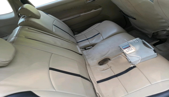 2015 Maruti Ertiga VXI, CNG, Manual, 2,29,088 km, interior