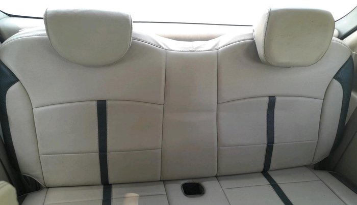 2015 Maruti Ertiga VXI, CNG, Manual, 2,29,088 km, interior