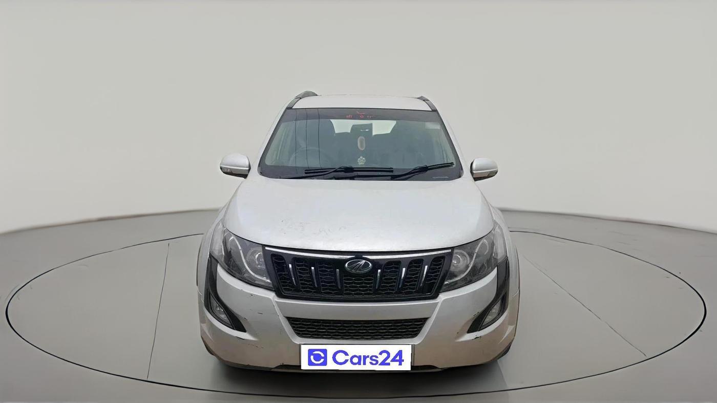 2016 Mahindra XUV500 W6 1.99, Diesel, Manual, 1,34,061 km, exterior