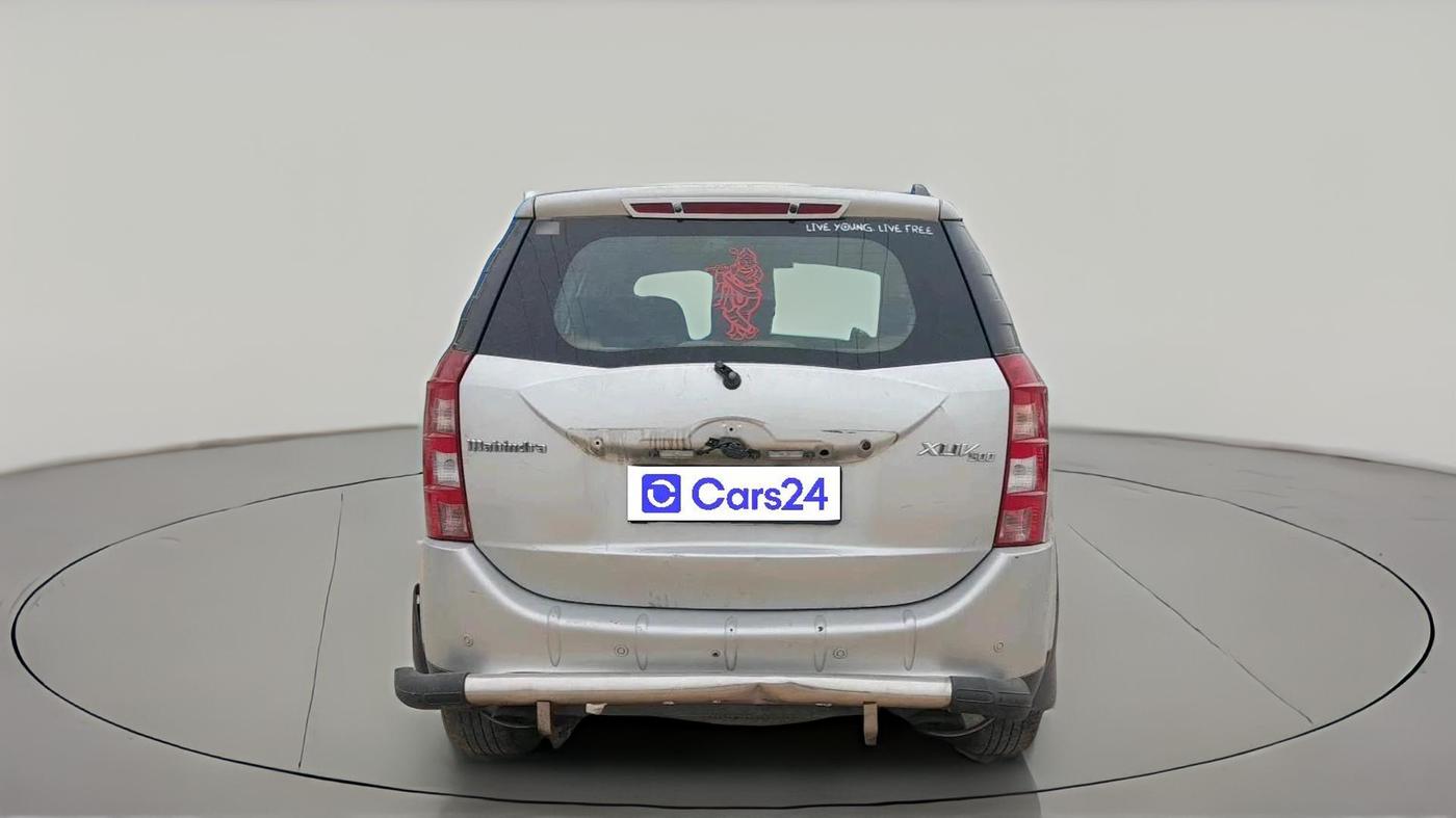2016 Mahindra XUV500 W6 1.99, Diesel, Manual, 1,34,061 km, exterior