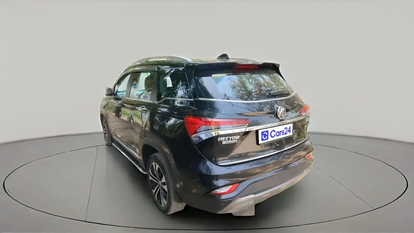 2022 MG HECTOR PLUS SHARP 2.0 DIESEL TURBO MT 6-STR, Diesel, Manual, 74,541 km, exterior