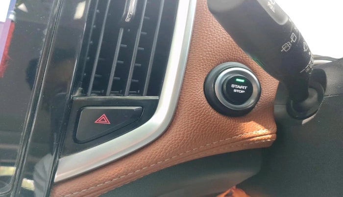 2022 MG HECTOR PLUS SHARP 2.0 DIESEL TURBO MT 6-STR, Diesel, Manual, 74,541 km, interior