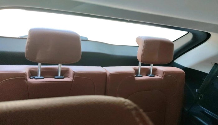 2022 MG HECTOR PLUS SHARP 2.0 DIESEL TURBO MT 6-STR, Diesel, Manual, 74,541 km, interior