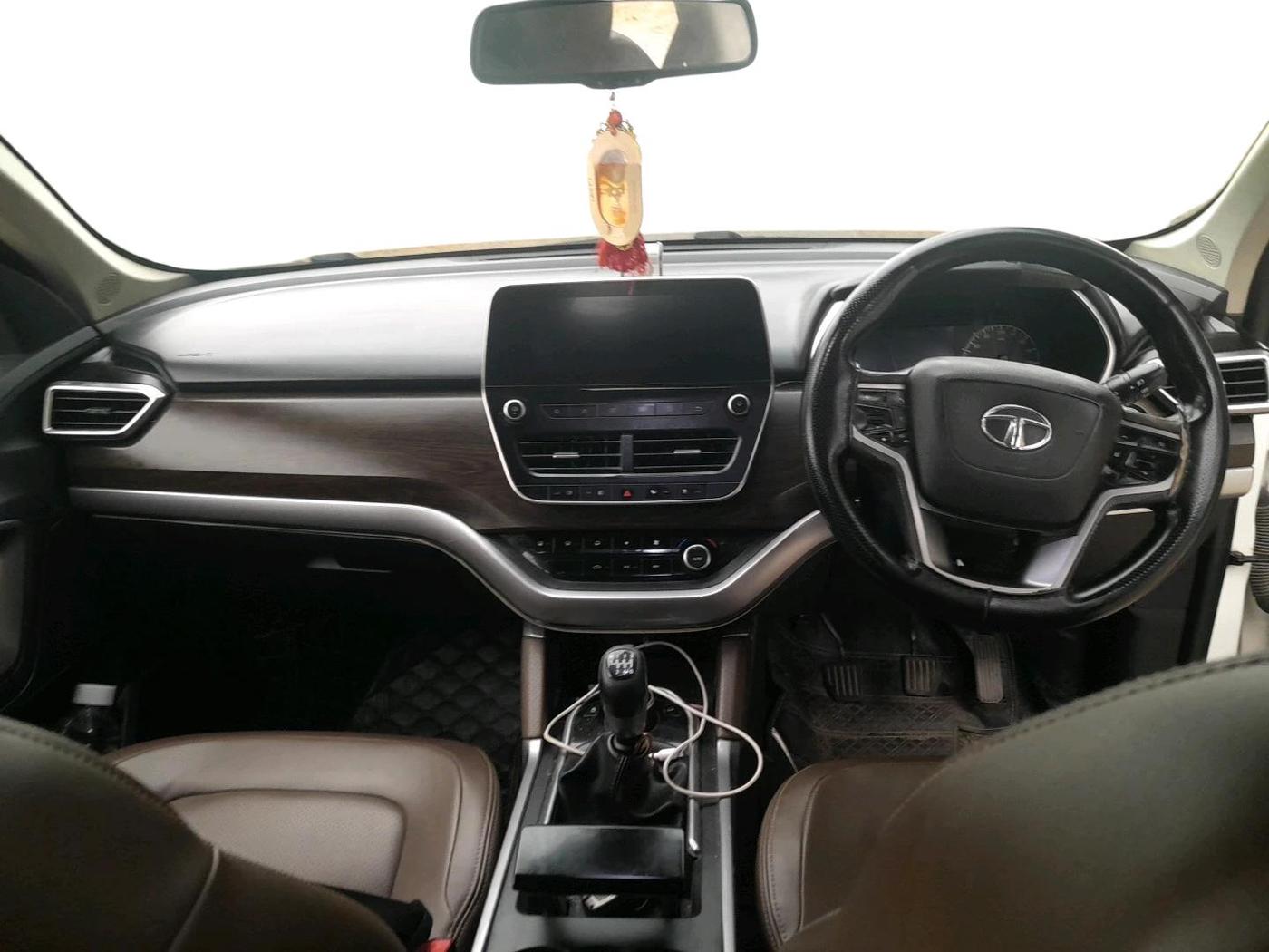 2020 Tata Harrier XZ PLUS 2.0L DUAL TONE, Diesel, Manual, 1,42,877 km, interior