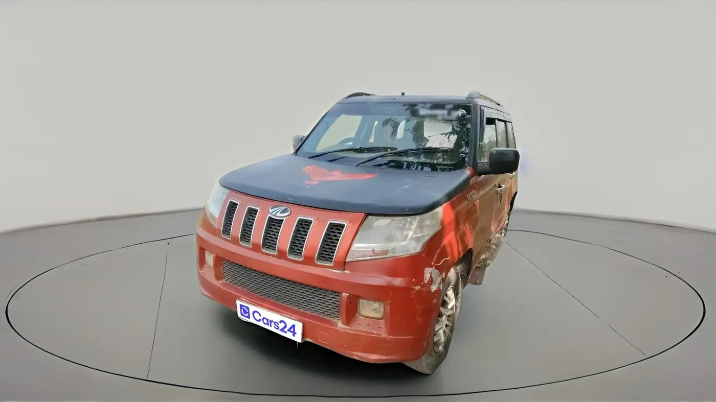 2017 Mahindra TUV300 T8, Diesel, Manual, 80,459 km, exterior